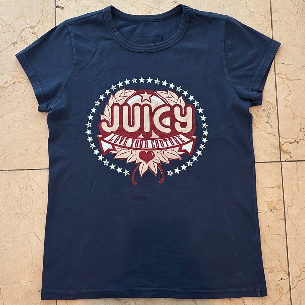 Y2K Juicy Couture Navy t-shirt 🌟